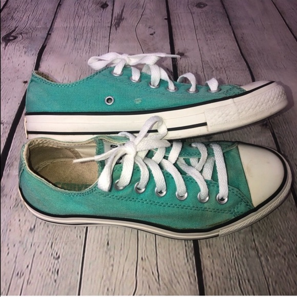 converse blue green